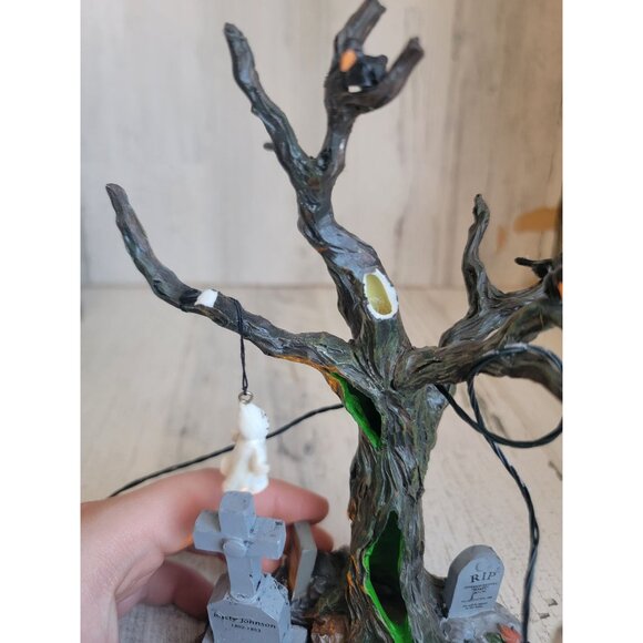 Lemax Graveyard ghost AS IS spooky town Village Halloween - Picture 5 of 8